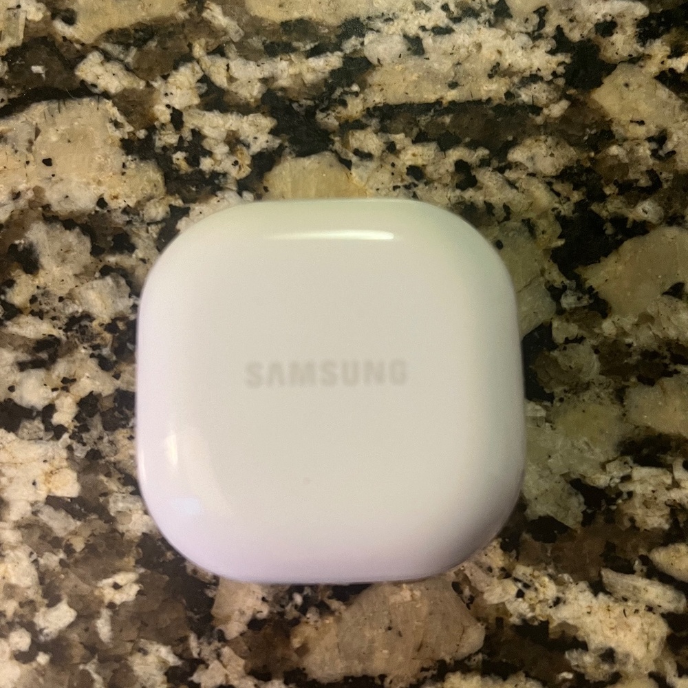 Galaxy buds2